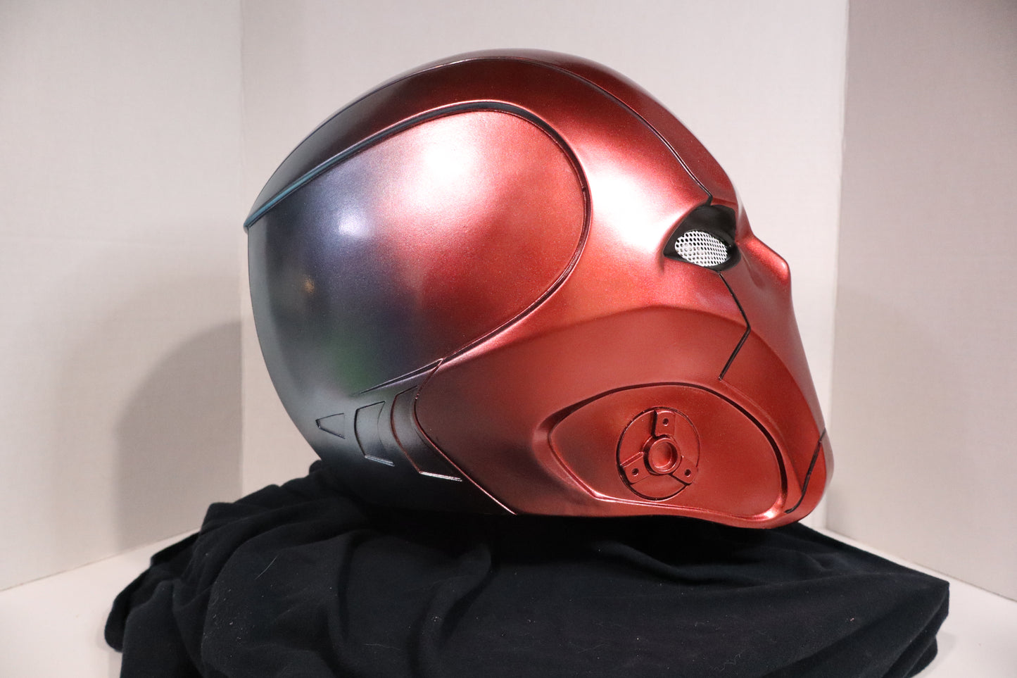 Red Hood Helmet 01
