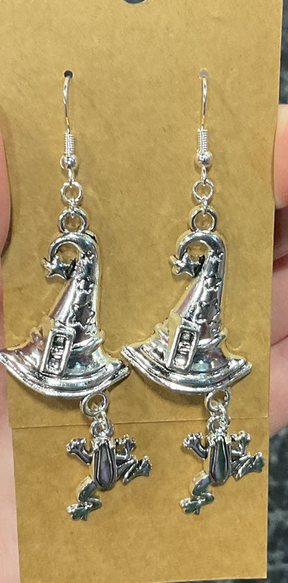 Silver Witch's Hat with Familiar Earrings