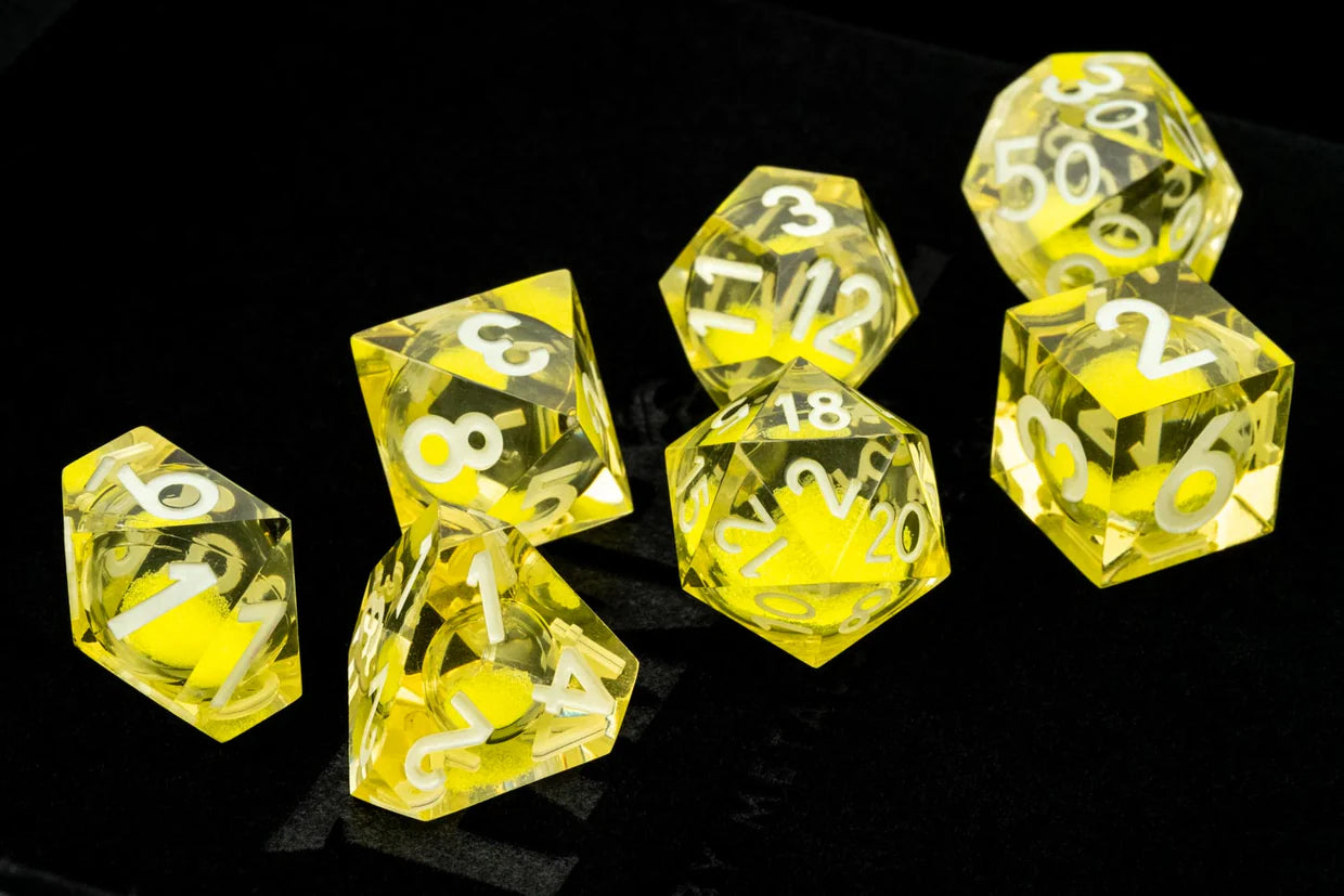 Fanroll Shadow Light Liquid Core Dice