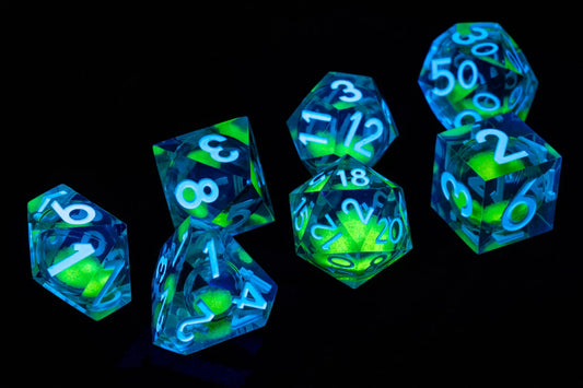 Fanroll Shadow Light Liquid Core Dice