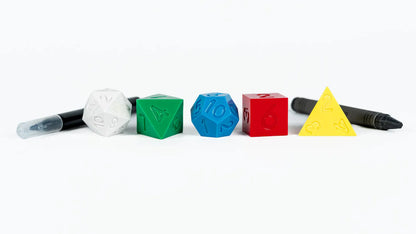Fanroll Dungeons & Dragons Retro Holmes Replica 50th anniversary dice collection ￼
