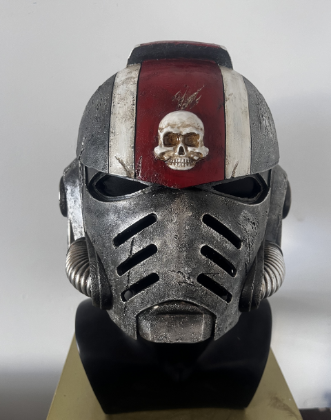 Warhammer 40K：Space Marine2  Helmet 02